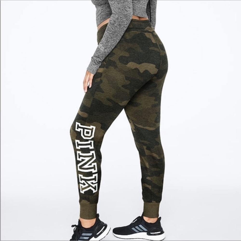 Pink Victoria secret camo joggers - Picture 10 of 13